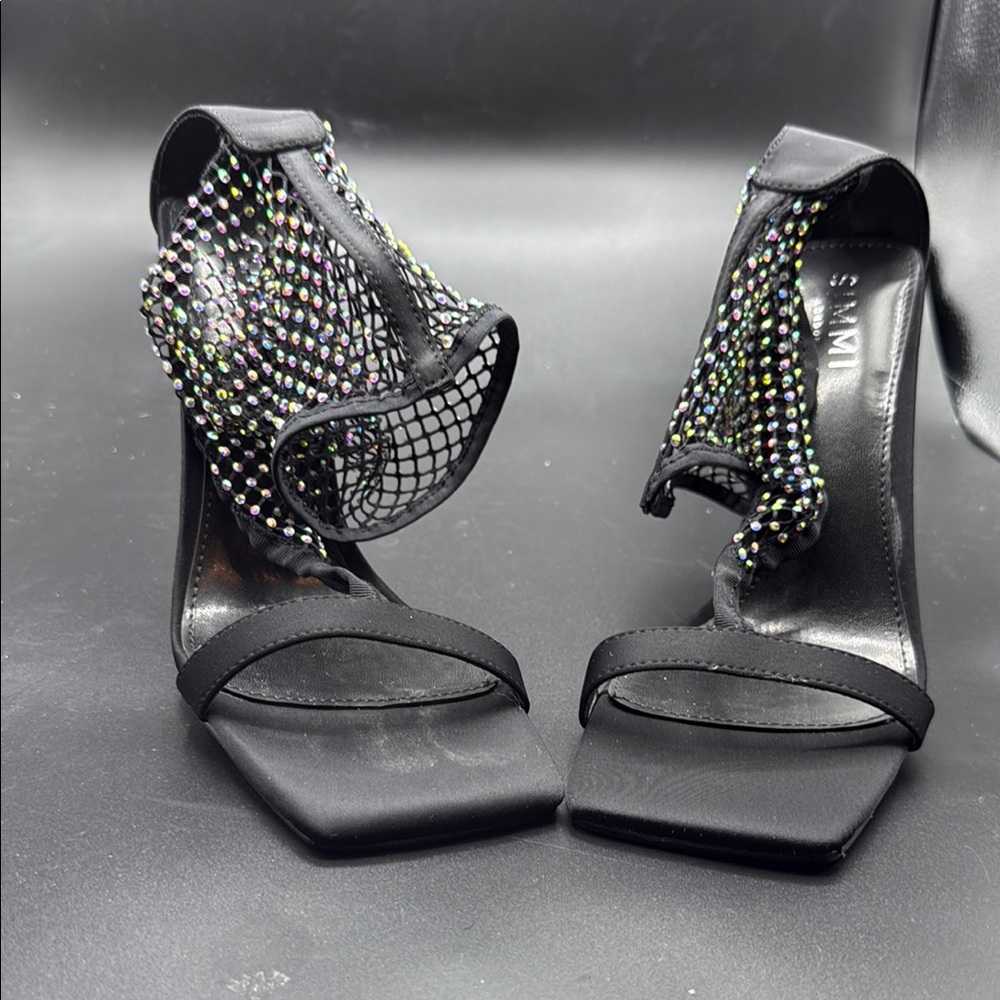 Elegant Black High Heels beaded Detail